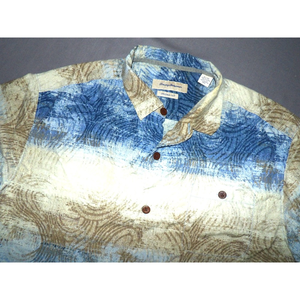 Tommy Bahama 100% Silk Short Sleeved Button Up Floral Hawaiian Shirt Men's XL